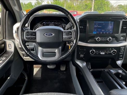 Used 2022 Ford F150 XLT w/ Equipment Group 301A Mid image 5