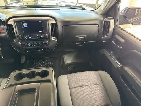 Used 2018 Chevrolet Silverado 1500 LT w/ Texas Edition image 44