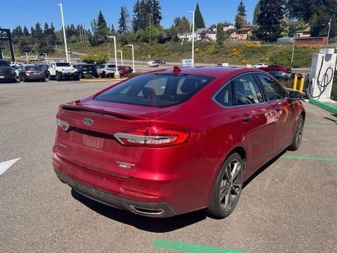 Used 2020 Ford Fusion Titanium AWD/4WD image 5