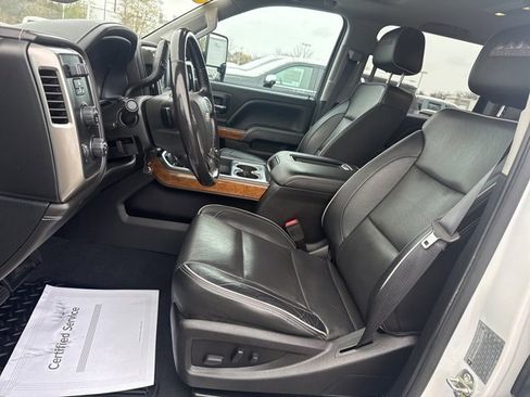 Used 2019 Chevrolet Silverado 3500 High Country w/ Duramax Plus Package image 11