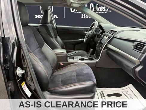 Used 2015 Toyota Camry XSE w/ Moonroof Package FWD image 15