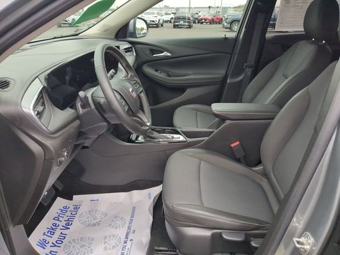 Used 2024 Buick Encore GX Preferred FWD image 17