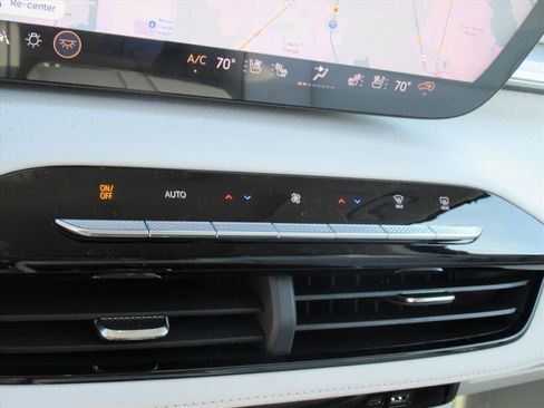 New 2026 Buick Enclave Avenir w/ Super Cruise Package image 24