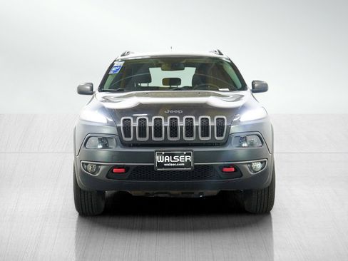 Used 2015 Jeep Cherokee Trailhawk w/ Leather Interior Group AWD/4WD image 8