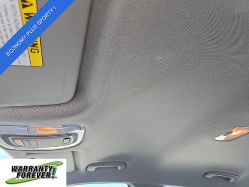 Used 2024 Hyundai Elantra SEL FWD image 28