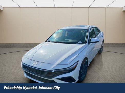 New 2026 Hyundai Elantra Limited FWD image 1