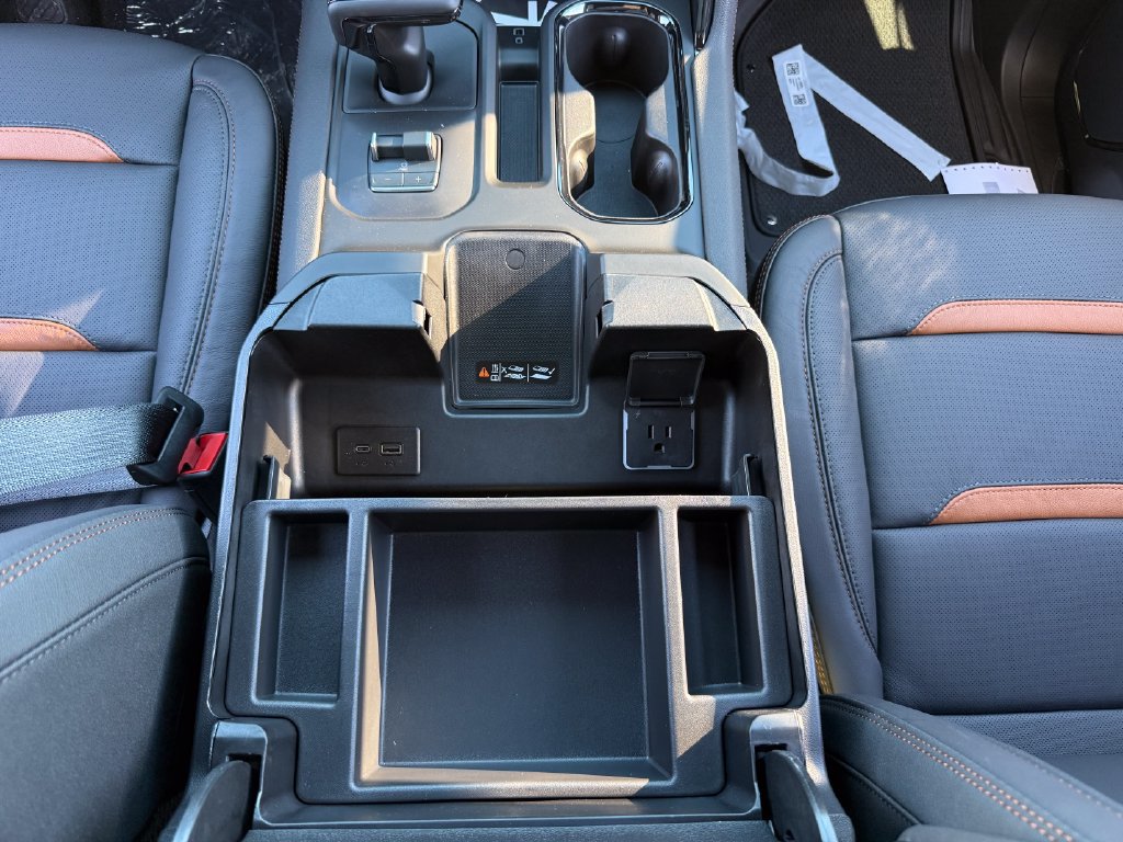 New 2026 GMC Sierra 1500 AT4 w/ AT4 Premium Package AWD/4WD image 36