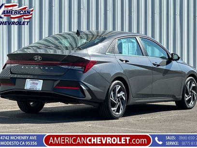Used 2025 Hyundai Elantra SEL