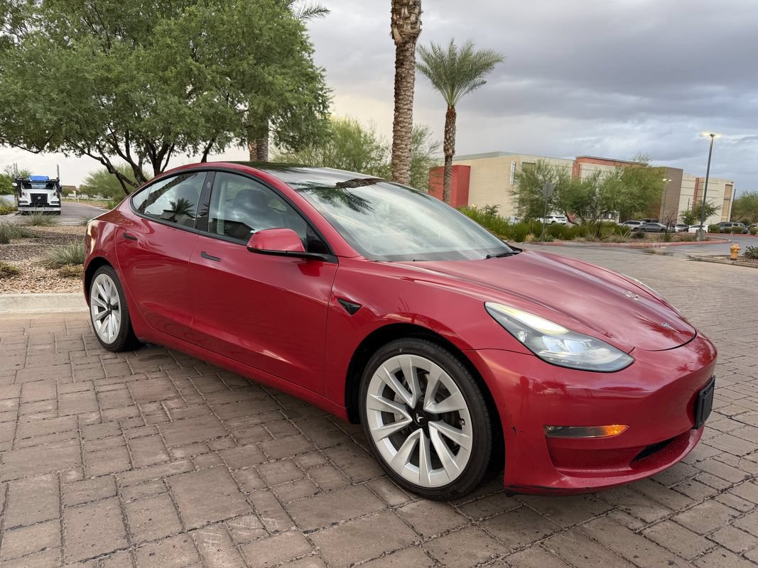 Used 2022 Tesla Model 3 Long Range AWD/4WD image 1