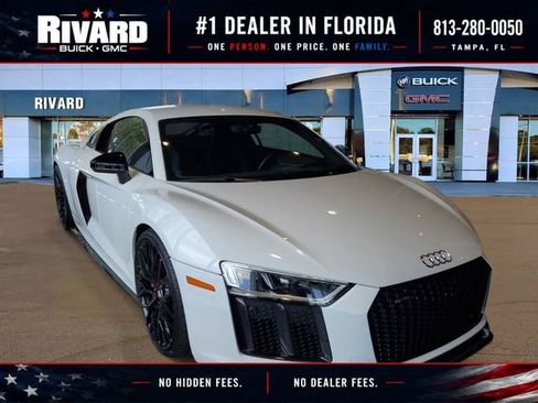 Used 2018 Audi R8 V10 RWD image 1