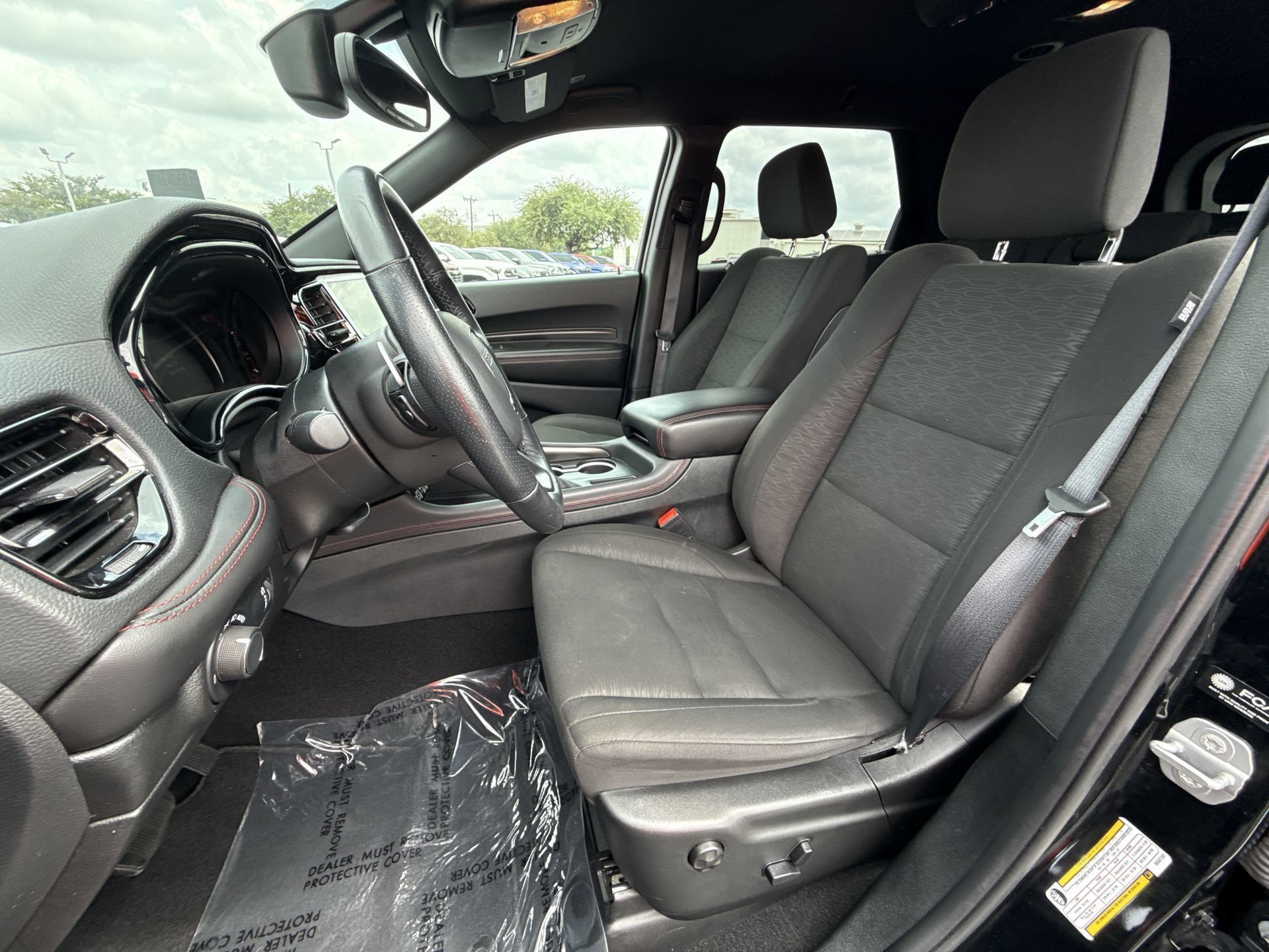 Used 2025 Dodge Durango GT AWD/4WD image 13