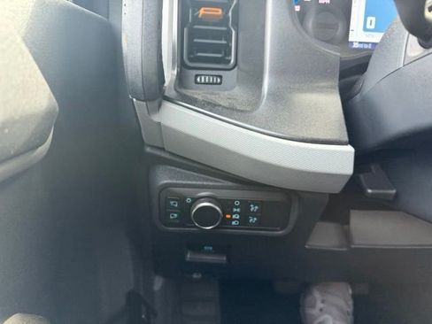Used 2022 Ford Bronco Badlands AWD/4WD image 12