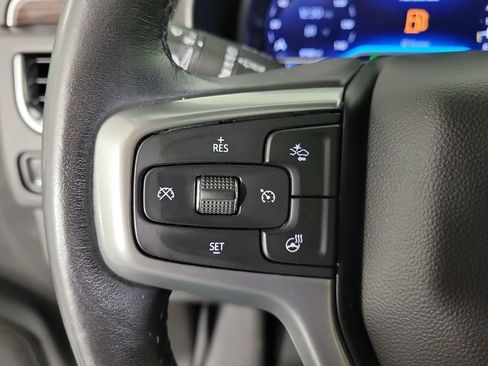 Used 2023 Chevrolet Suburban Z71 w/ Luxury Package AWD/4WD image 21