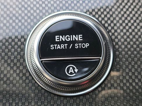New 2026 Mercedes-Benz CLE 300 4MATIC Coupe image 34