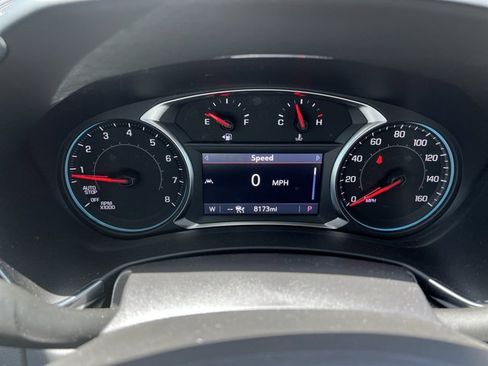 Used 2024 Chevrolet Equinox Premier FWD image 12