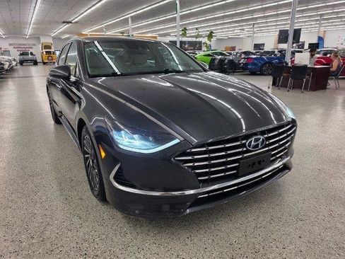 Used 2021 Hyundai Sonata SEL FWD image 3