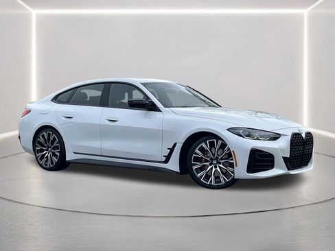 Used 2023 BMW M440i Gran Coupe w/ Premium Package image 2