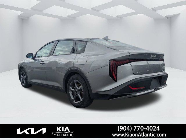 Used 2025 Kia K4 FWD image 6