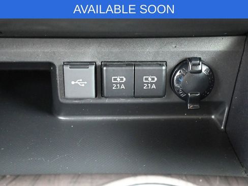 Used 2021 Toyota Highlander Platinum AWD/4WD image 25