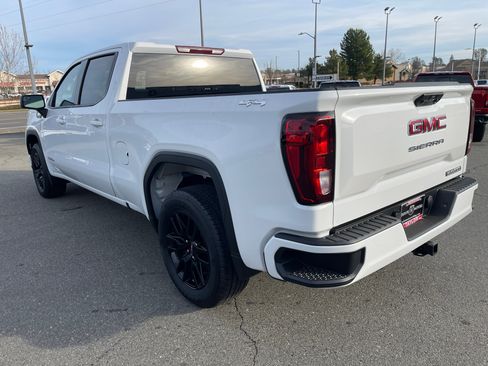 New 2026 GMC Sierra 1500 Elevation image 7