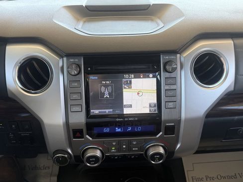 Used 2017 Toyota Tundra Limited image 28