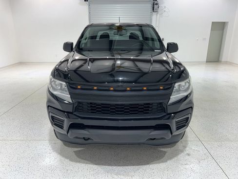 Used 2022 Chevrolet Colorado LT AWD/4WD image 8