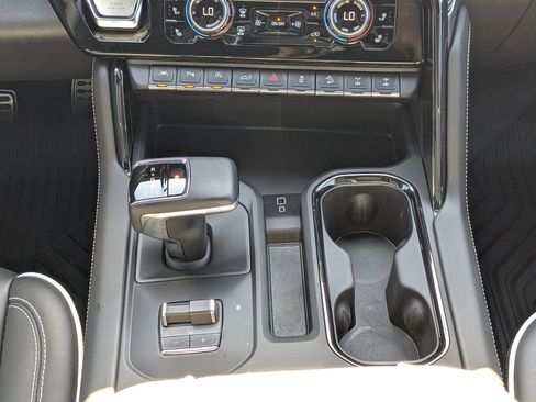 Used 2024 GMC Sierra 1500 AT4X w/ AT4X AEV Edition image 20