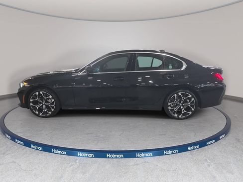 Used 2026 BMW 330i Sedan w/ Convenience Package RWD image 9