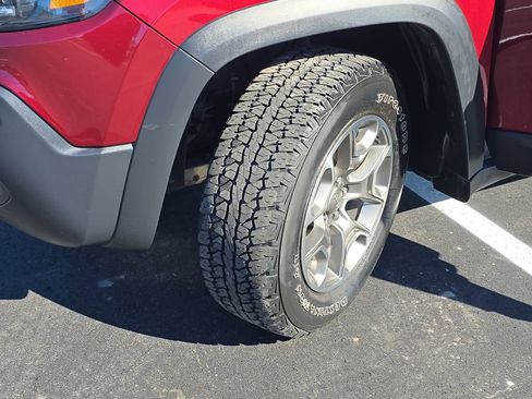 Used 2020 Jeep Cherokee Trailhawk w/ Trailer Tow Group image 35