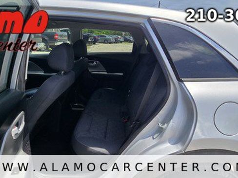 Used 2019 Kia Niro FE FWD image 24