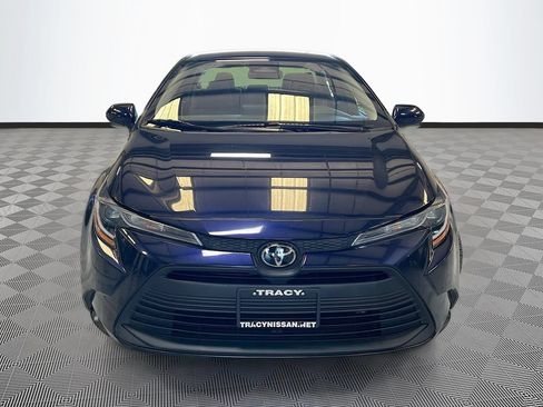 Used 2024 Toyota Corolla LE FWD image 2