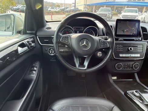 Used 2017 Mercedes-Benz GLE 350 4MATIC image 9