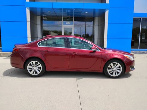 Used 2017 Buick Regal Premium FWD image 33
