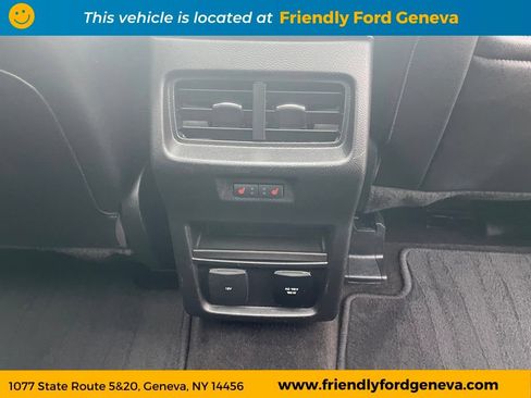 Used 2020 Ford Edge Titanium w/ Equipment Group 301A AWD/4WD image 33