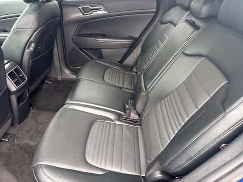 Used 2024 Kia Sportage SX AWD/4WD image 16
