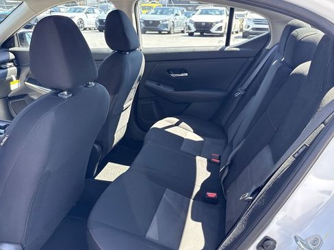 New 2025 Nissan Sentra SR FWD image 16