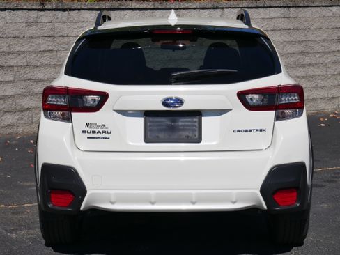 Used 2023 Subaru Crosstrek 2.0i Premium image 5