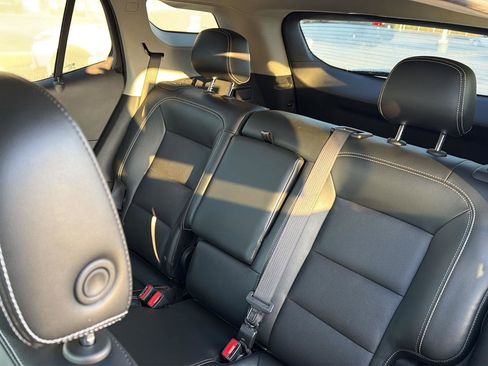 Used 2023 GMC Terrain SLT w/ Elevation Edition FWD image 31