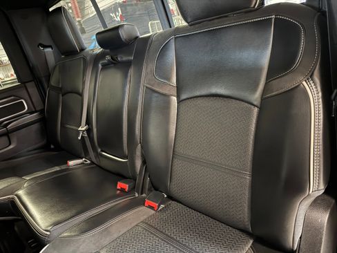 Used 2023 RAM 2500 Laramie w/ Night Edition image 39