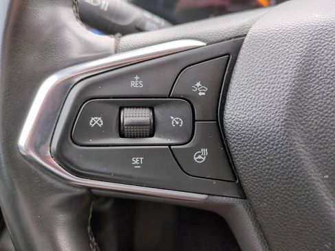 Certified 2025 Chevrolet Trax LT w/ Driver Confidence Package image 24