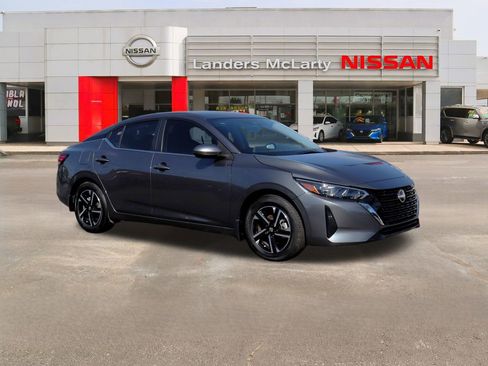 Used 2025 Nissan Sentra SV w/ Trunk Package image 1