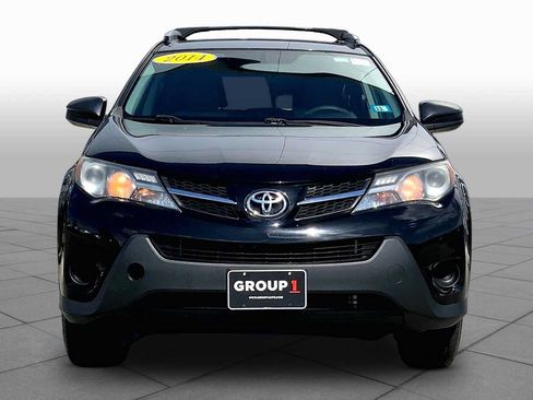 Used 2014 Toyota RAV4 LE AWD/4WD image 4