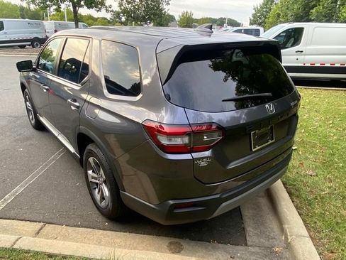 Used 2023 Honda Pilot EX-L image 31