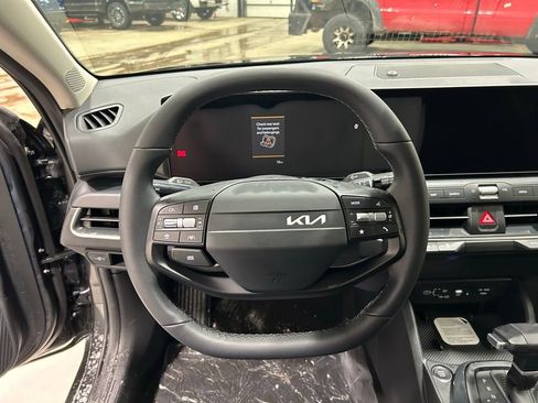 New 2026 Kia K4 EX image 13