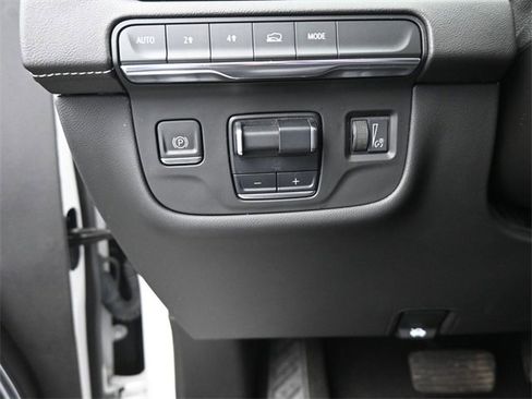 Used 2022 Cadillac Escalade Sport image 35