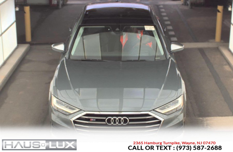 Used 2020 Audi S8 L w/ S8 Executive Package AWD/4WD image 2