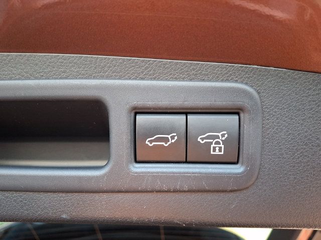 Used 2025 Lexus RX 350h w/ Accessory Package AWD/4WD image 31