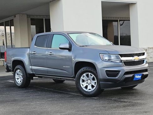 Used 2019 Chevrolet Colorado LT image 2