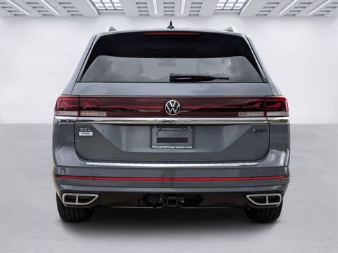 Used 2025 Volkswagen Atlas SEL Premium R-Line AWD/4WD image 4