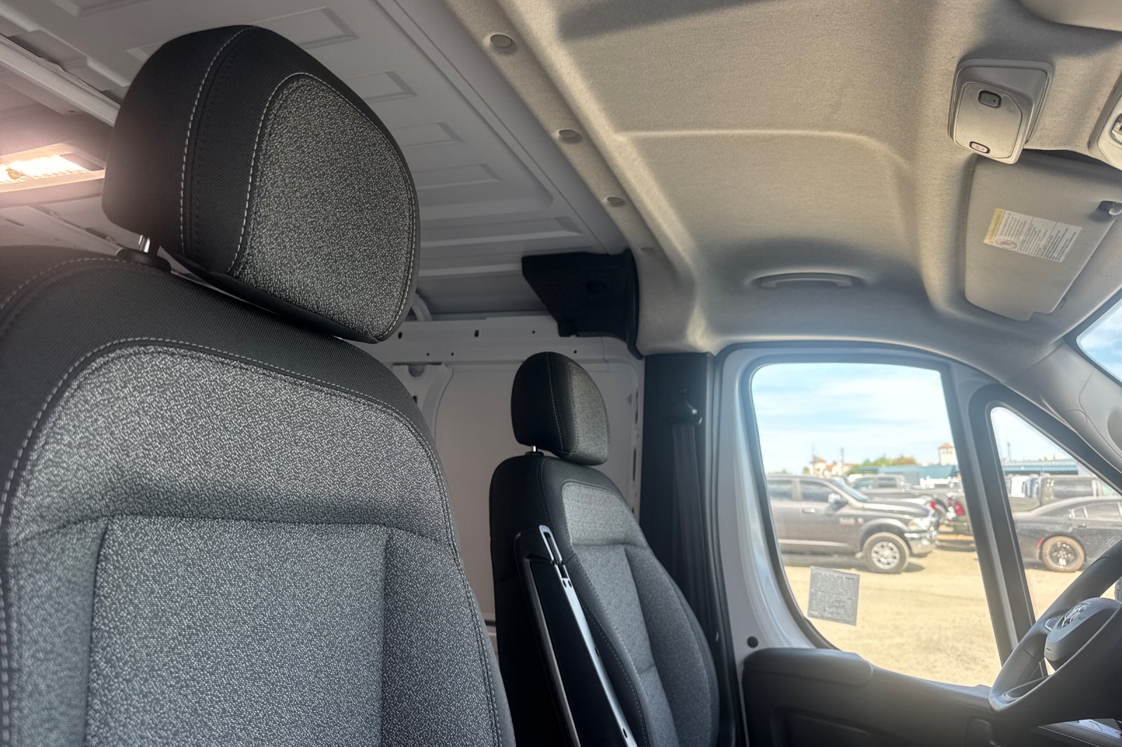 New 2026 RAM ProMaster 1500 w/ Convenience Group FWD image 15